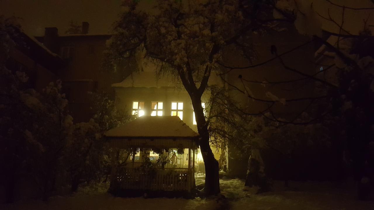 Hostel Mountain Tale Braszów Zewnętrze zdjęcie