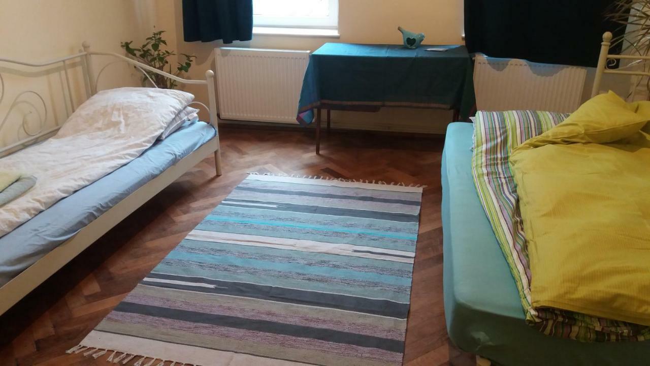 Hostel Mountain Tale Braszów Zewnętrze zdjęcie