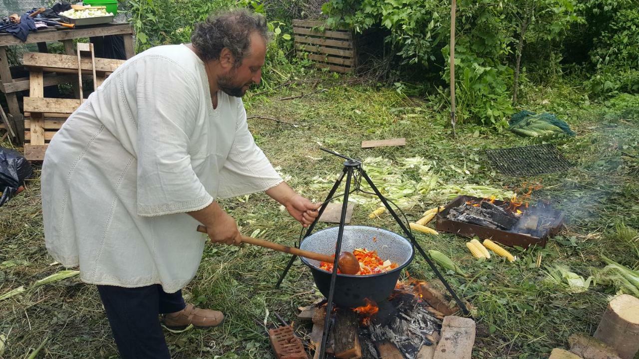 Hostel Mountain Tale Braszów Zewnętrze zdjęcie